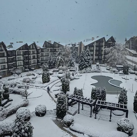Aspen Golf And Hotel de apartamente 3*