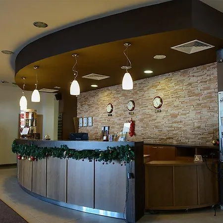 Aspen Golf And Apartahotel